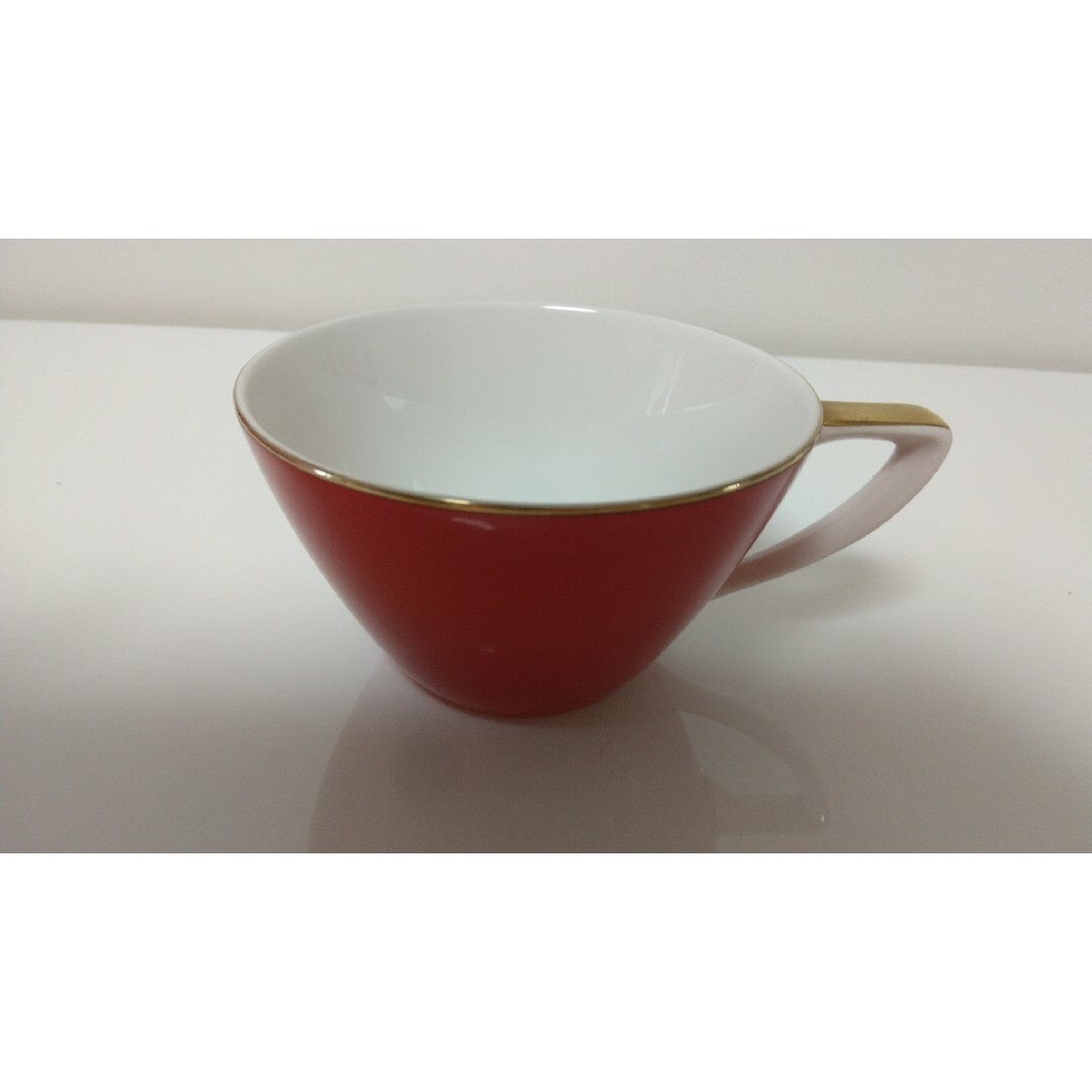 東洋陶器のカップ&ソーサー