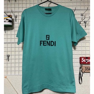 FENDI - フェンディ Tシャツ FENDIの通販｜ラクマ