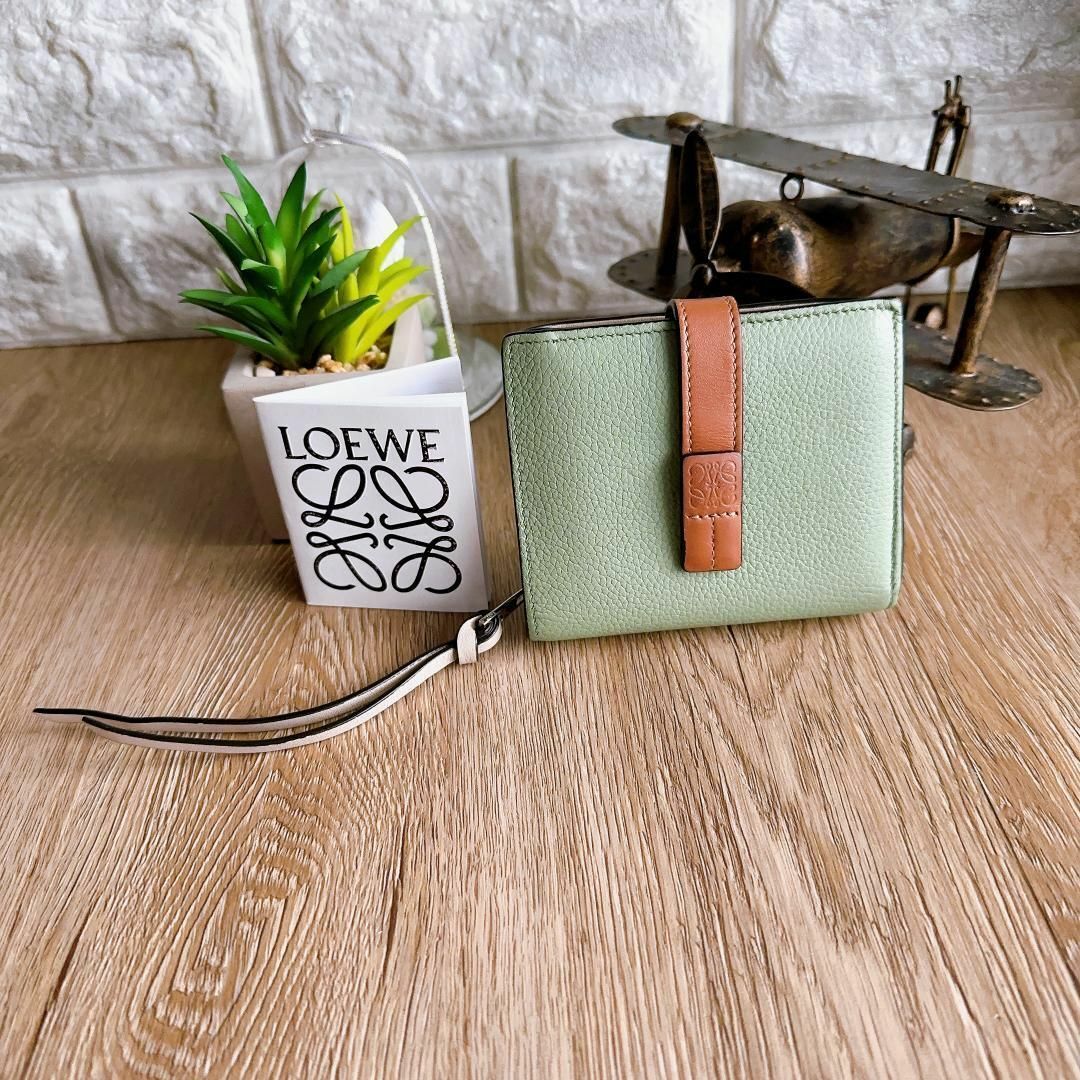 LOEWE - ◇ロエベ◇コンパクト ジップウォレット カーフレザー ローズ