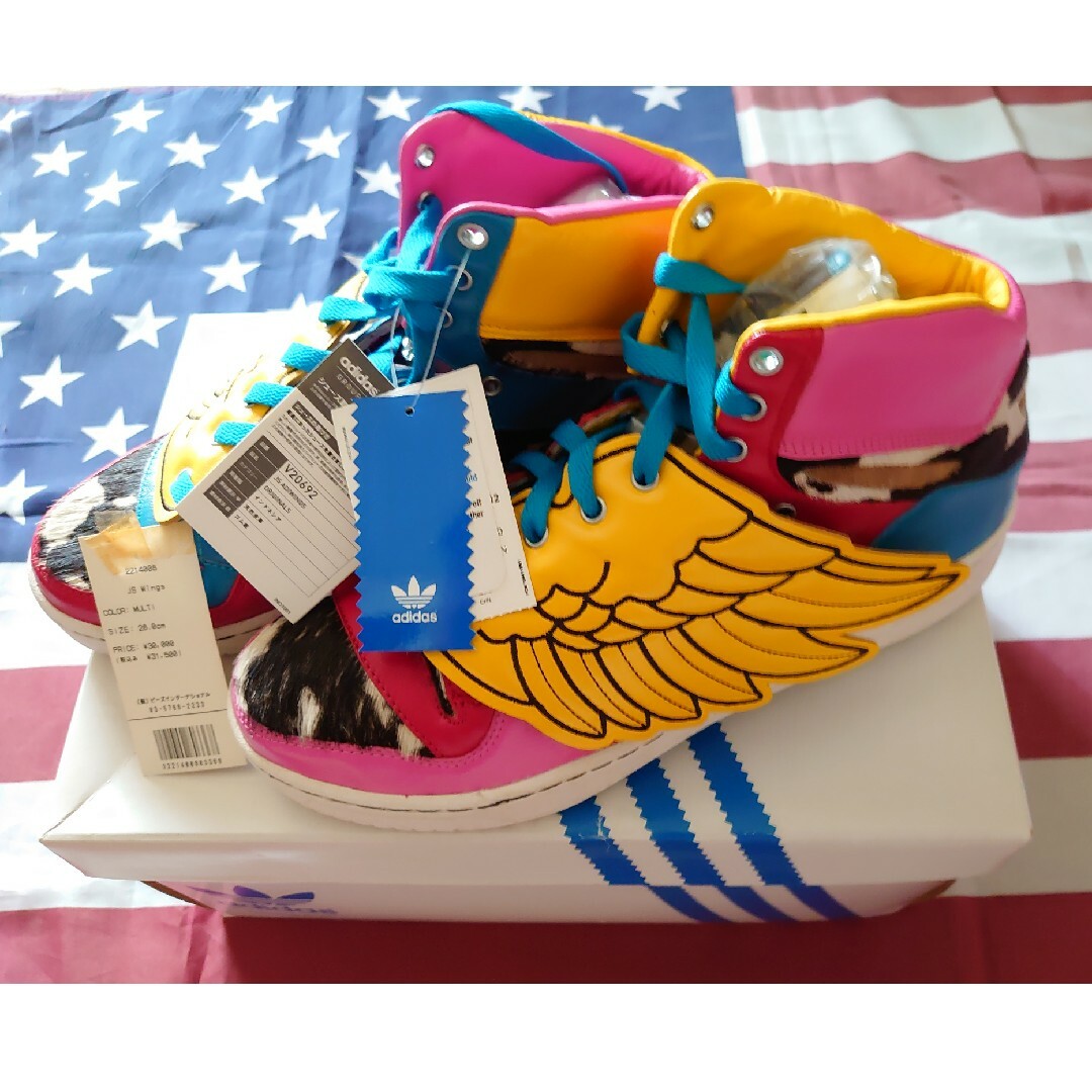 adidas(アディダス)のaki様専用★28★adidas OBYO JEREMY SCOTT WINGS メンズの靴/シューズ(スニーカー)の商品写真