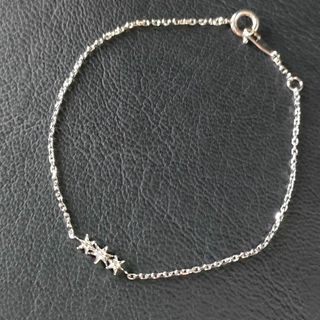 スタージュエリー(STAR JEWELRY)の【極美品】スタージュエリー　ブレスレット　星　ダイヤ0.03ct 3連　シルバー(ブレスレット/バングル)