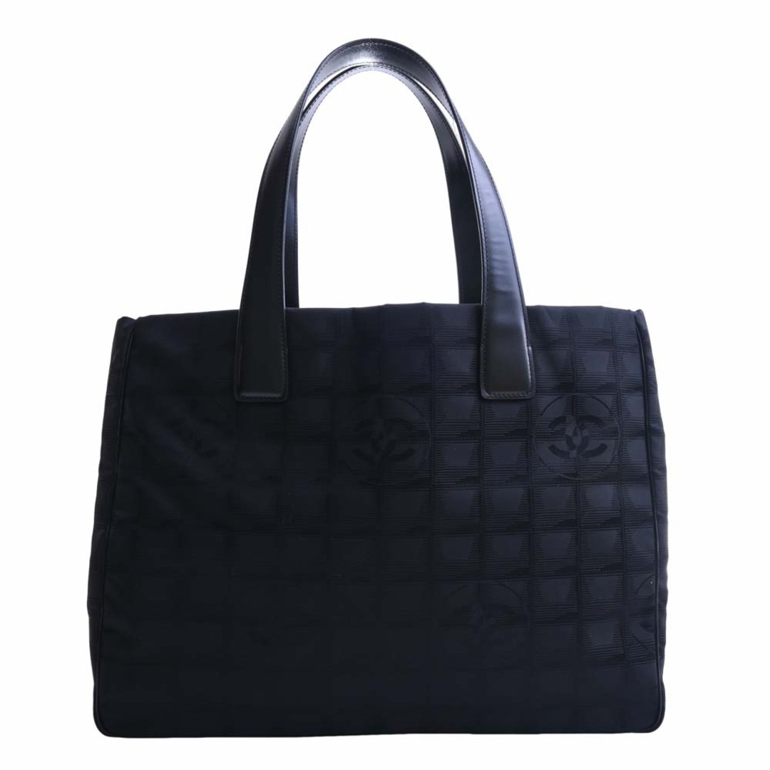 CHANEL - 【中古】CHANEL シャネル ナイロン ニュートラベルライン MM