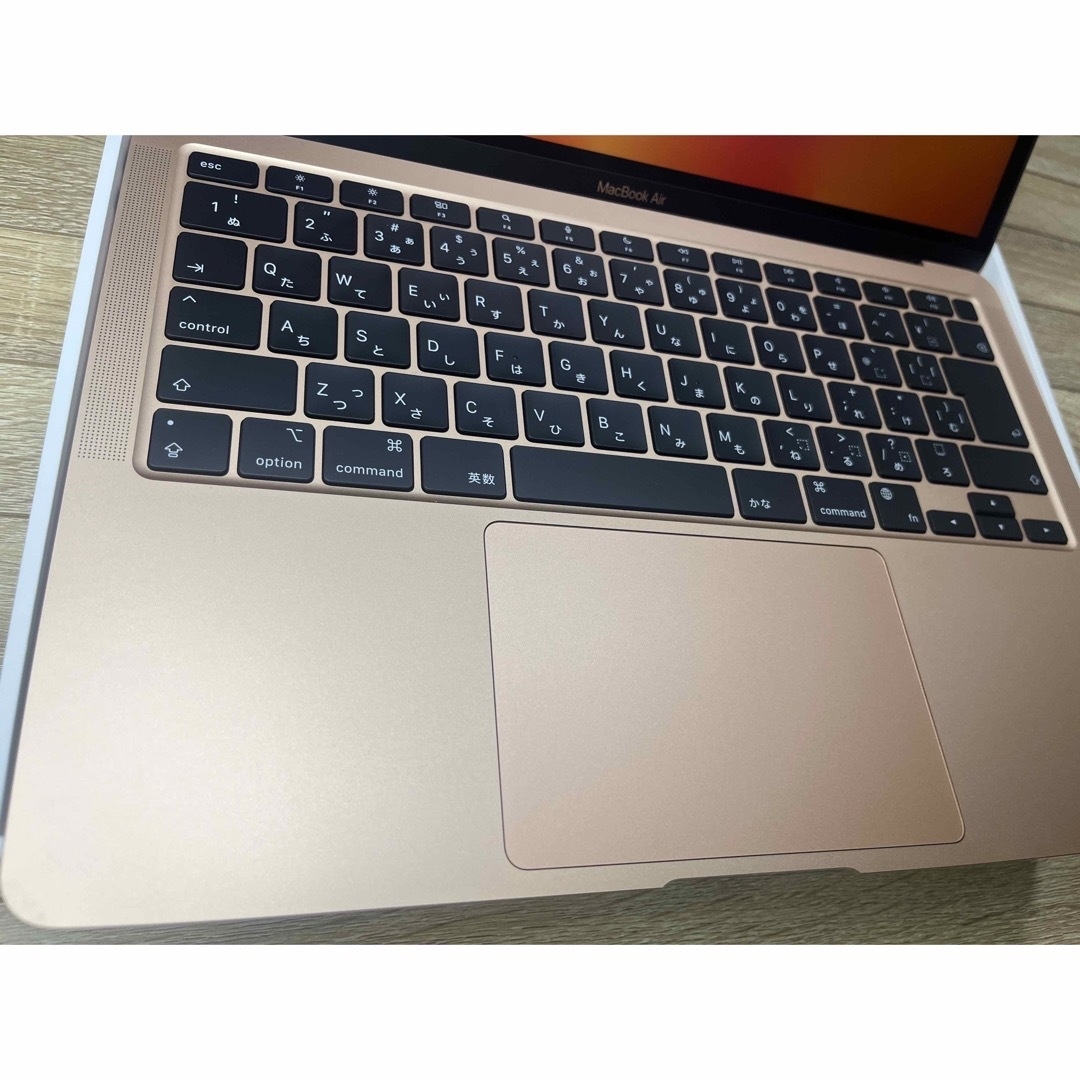 Mac (Apple)(マック)の★新品未使用品★ M1 MacBook Air 512GB 8GB ゴールド スマホ/家電/カメラのPC/タブレット(ノートPC)の商品写真