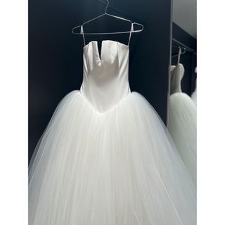 ヴェラウォン(Vera Wang)の【1stオーナー】VERAWANG  Fernandaフェルナンダ　US4(ウェディングドレス)