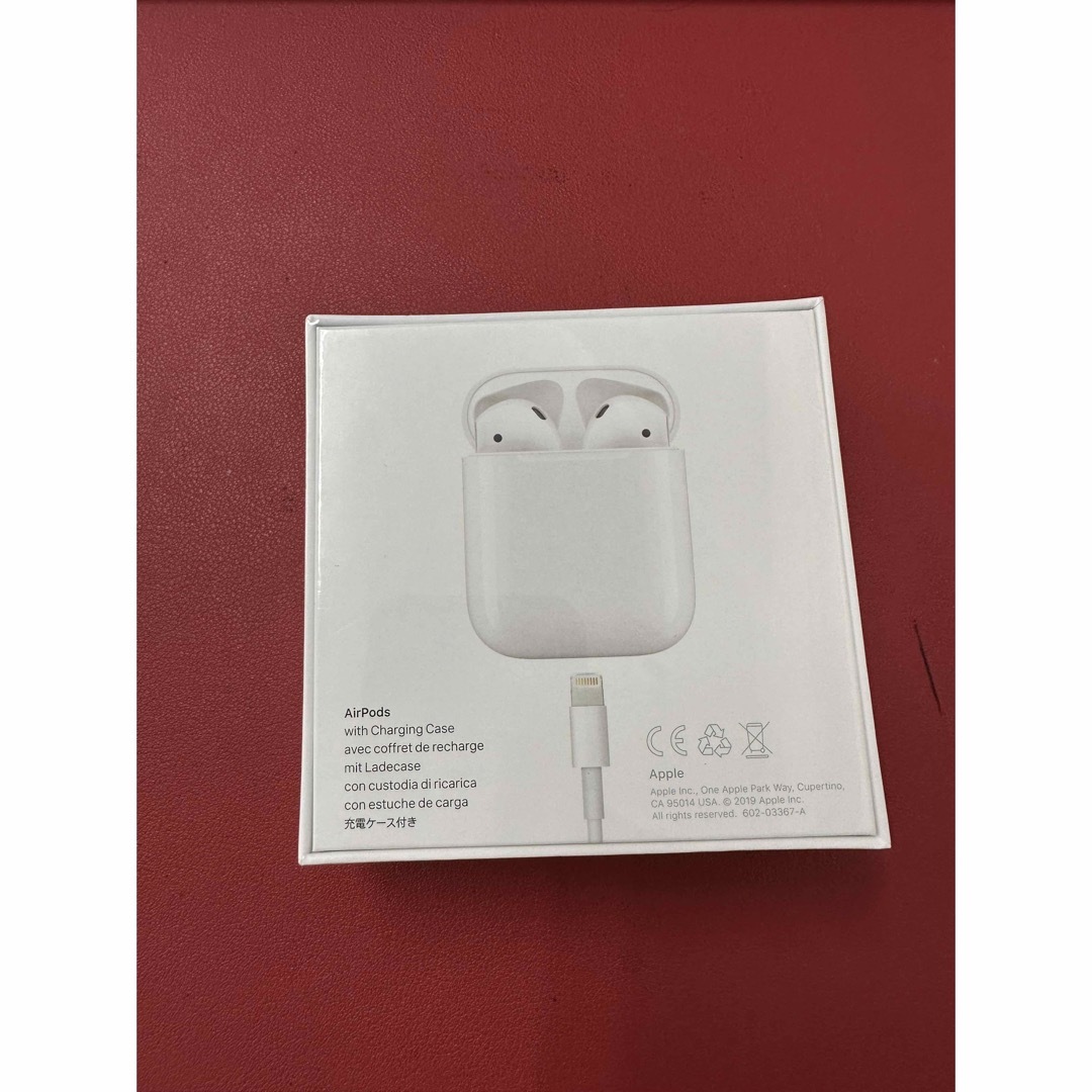 Apple Airpods 2 新品未開封 スマホ/家電/カメラのオーディオ機器(ヘッドフォン/イヤフォン)の商品写真