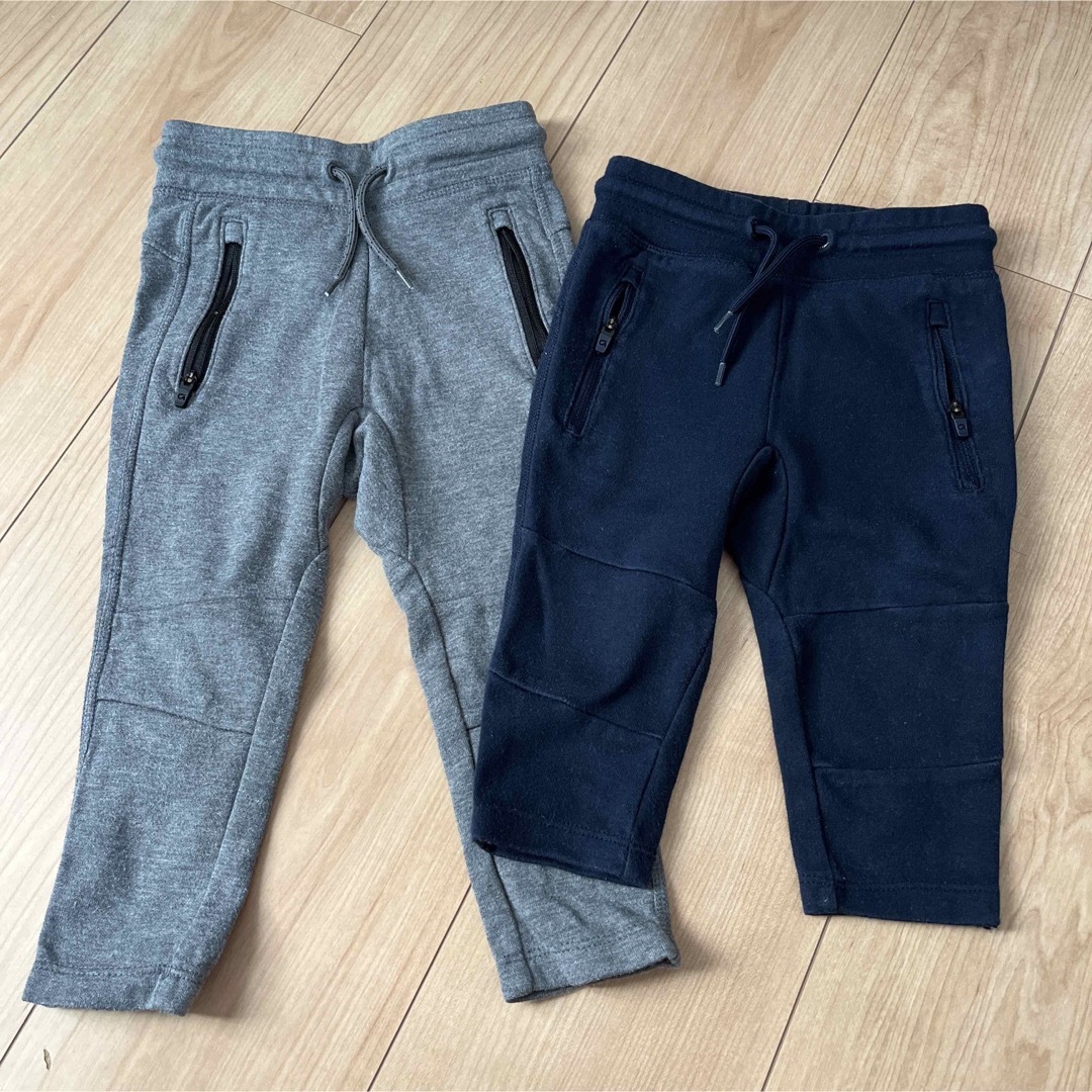 babyGAP(ベビーギャップ)のbaby GAP 長ズボン　80〜90cm キッズ/ベビー/マタニティのキッズ服男の子用(90cm~)(パンツ/スパッツ)の商品写真