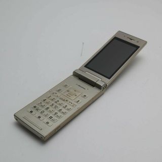 パナソニック(Panasonic)の良品中古 P-06C ゴールド M333(携帯電話本体)