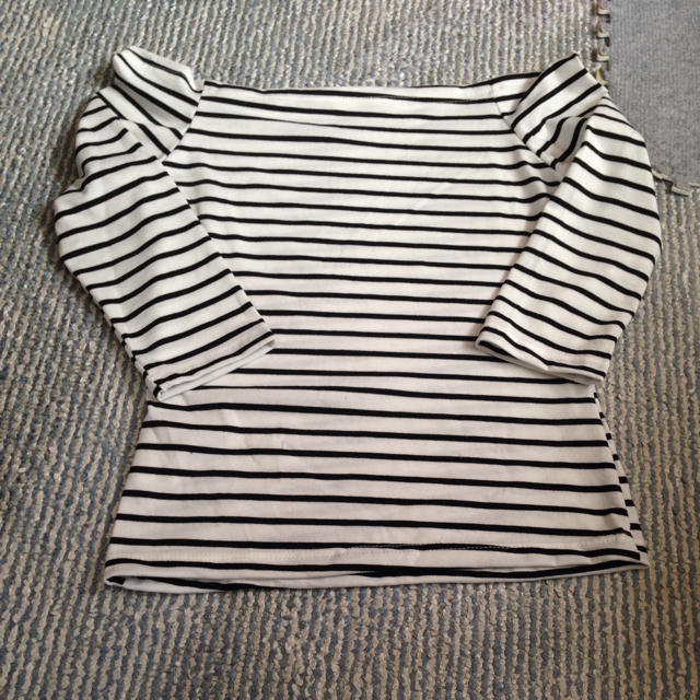 ボーダーオフショルトップス レディースのトップス(Tシャツ(半袖/袖なし))の商品写真