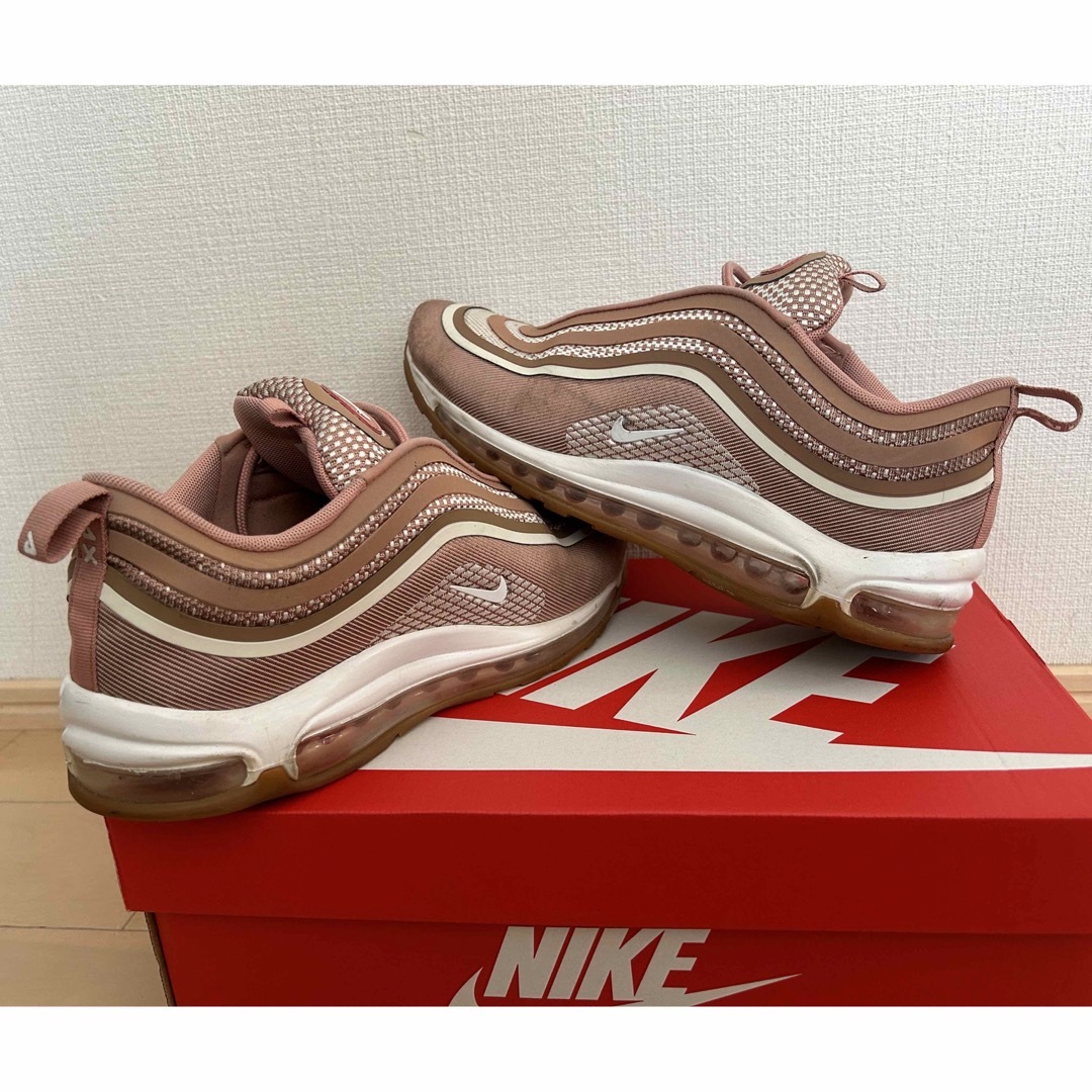 NIKE(ナイキ)の送料無料 NIKE AIR MAX97 ナイキ エアマックス97 ピンク メンズの靴/シューズ(スニーカー)の商品写真