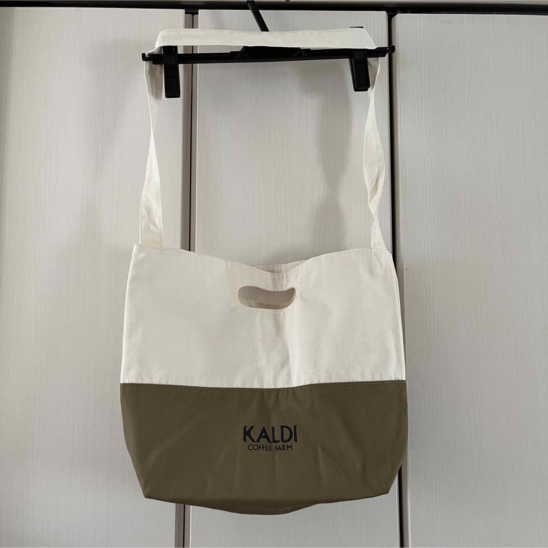 KALDI(カルディ)の未使用☆カルディ　キャンパス　ショルダーバッグ レディースのバッグ(ショルダーバッグ)の商品写真