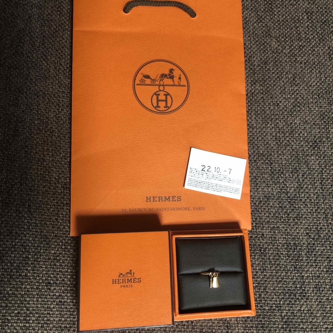 Hermes(エルメス)のHERMES リング 《ケリー・クロシェット》 PM レディースのアクセサリー(リング(指輪))の商品写真