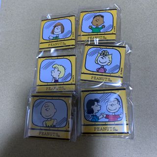 スヌーピー(SNOOPY)のpeanuts cafe 缶バッジ　大阪限定　6個セット(バッジ/ピンバッジ)