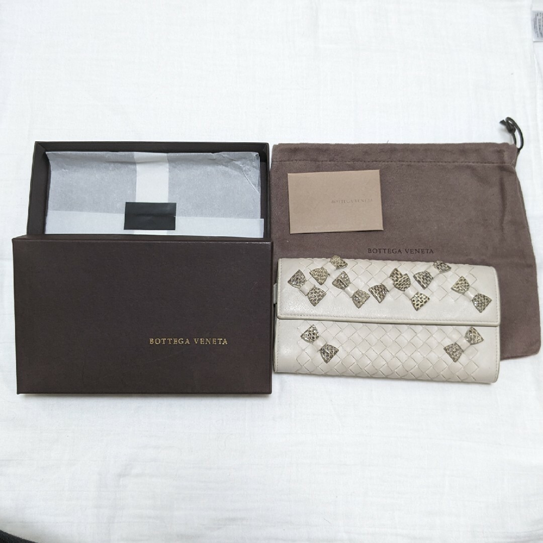 本日限定　美品　BOTTEGA VENETA　長財布