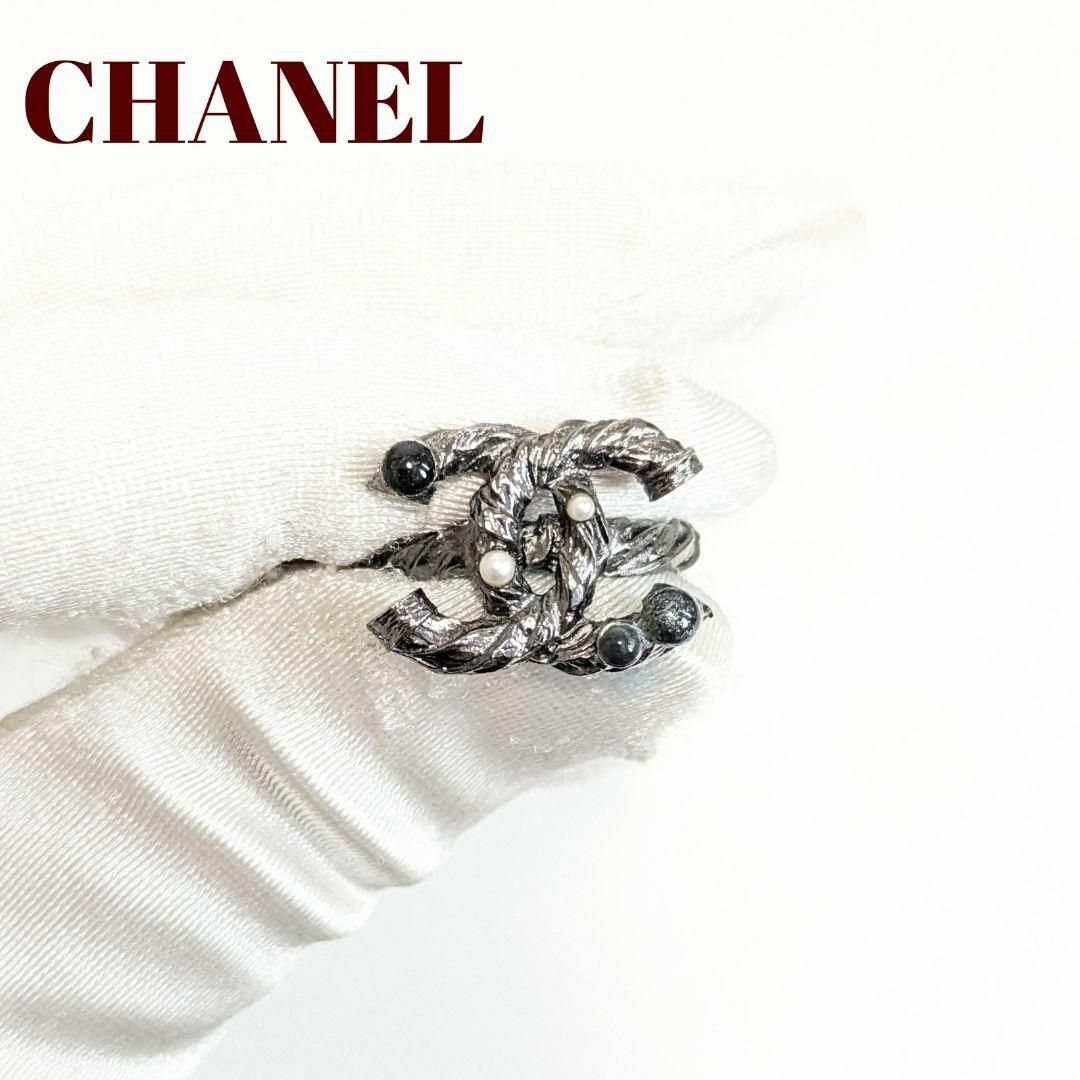 CHANEL(シャネル)の【ほぼ新品】CHANELシャネル　ココマーク　リング　ラインストーン　13号 レディースのアクセサリー(リング(指輪))の商品写真