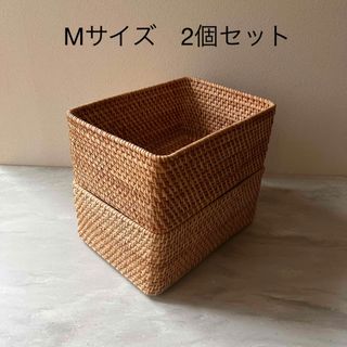 ムジルシリョウヒン(MUJI (無印良品))の無印　ラタン　カゴ　Mサイズ2個、Sサイズ１個(バスケット/かご)