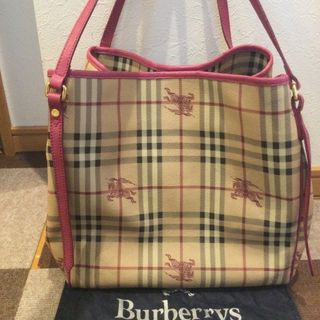 バーバリー(BURBERRY) バッグ（ピンク/桃色系）の通販 200点以上