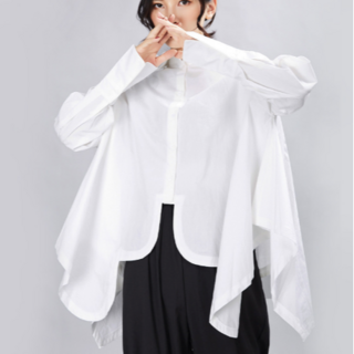 婦人服2023新型シャツ　ゆったり長袖シャツ【001781M】(シャツ/ブラウス(長袖/七分))