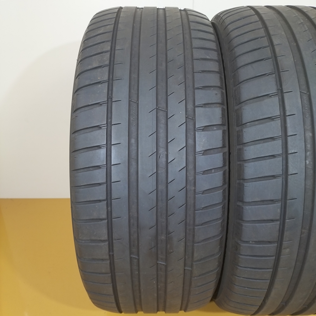 送料無料 MICHELIN ミシュラン 245/45R20 103V XL PILOT SPORT4 SUV 夏タイヤ サマータイヤ 2本セット [ A3423K ] 【中古タイヤ】 自動車/バイクの自動車(タイヤ・ホイールセット)の商品写真