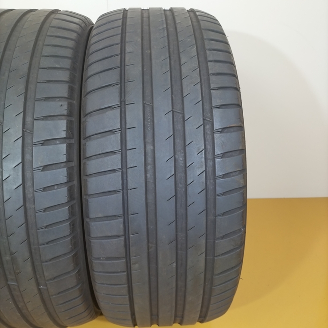 送料無料 MICHELIN ミシュラン 245/45R20 103V XL PILOT SPORT4 SUV 夏タイヤ サマータイヤ 2本セット [ A3423K ] 【中古タイヤ】 自動車/バイクの自動車(タイヤ・ホイールセット)の商品写真