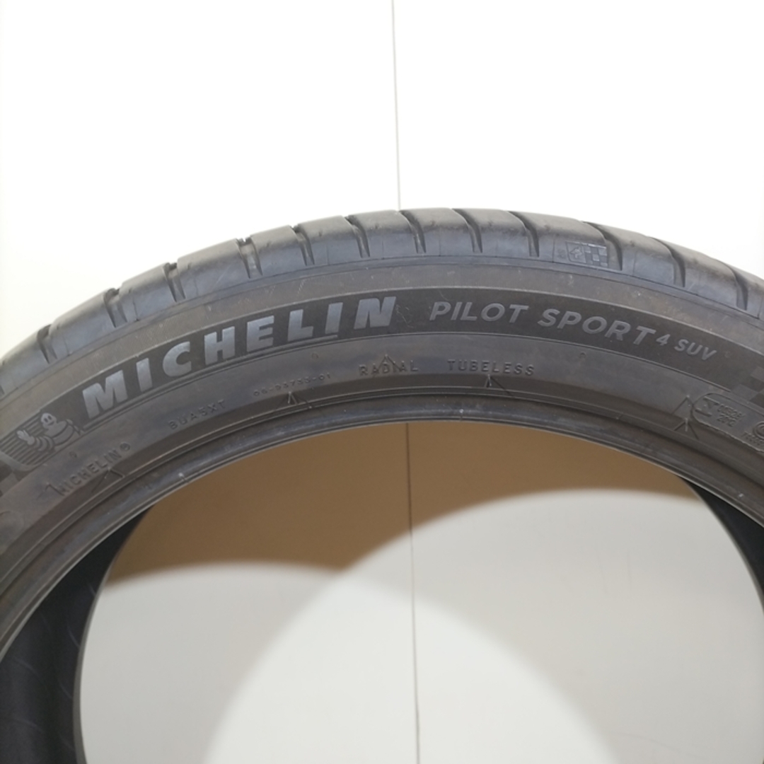 送料無料 MICHELIN ミシュラン 245/45R20 103V XL PILOT SPORT4 SUV 夏タイヤ サマータイヤ 2本セット [ A3423K ] 【中古タイヤ】 自動車/バイクの自動車(タイヤ・ホイールセット)の商品写真