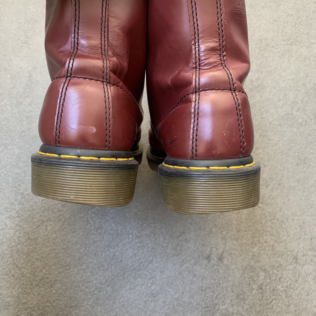 Dr.Martens(ドクターマーチン)のUSED ユーズド　Dr.Martens 8 HOLE BOOT レディースの靴/シューズ(ブーツ)の商品写真