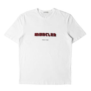 モンクレール(MONCLER)のMONCLER モンクレール Tシャツ サイズ:M フロッキー ベロア ロゴ グラフィック クルーネック 半袖 Tシャツ MAGLIA T-SHIRT E20918046950 8390T 19SS ホワイト 白 トップス カットソー ブランド カジュアル 【メンズ】【中古】(Tシャツ/カットソー(半袖/袖なし))