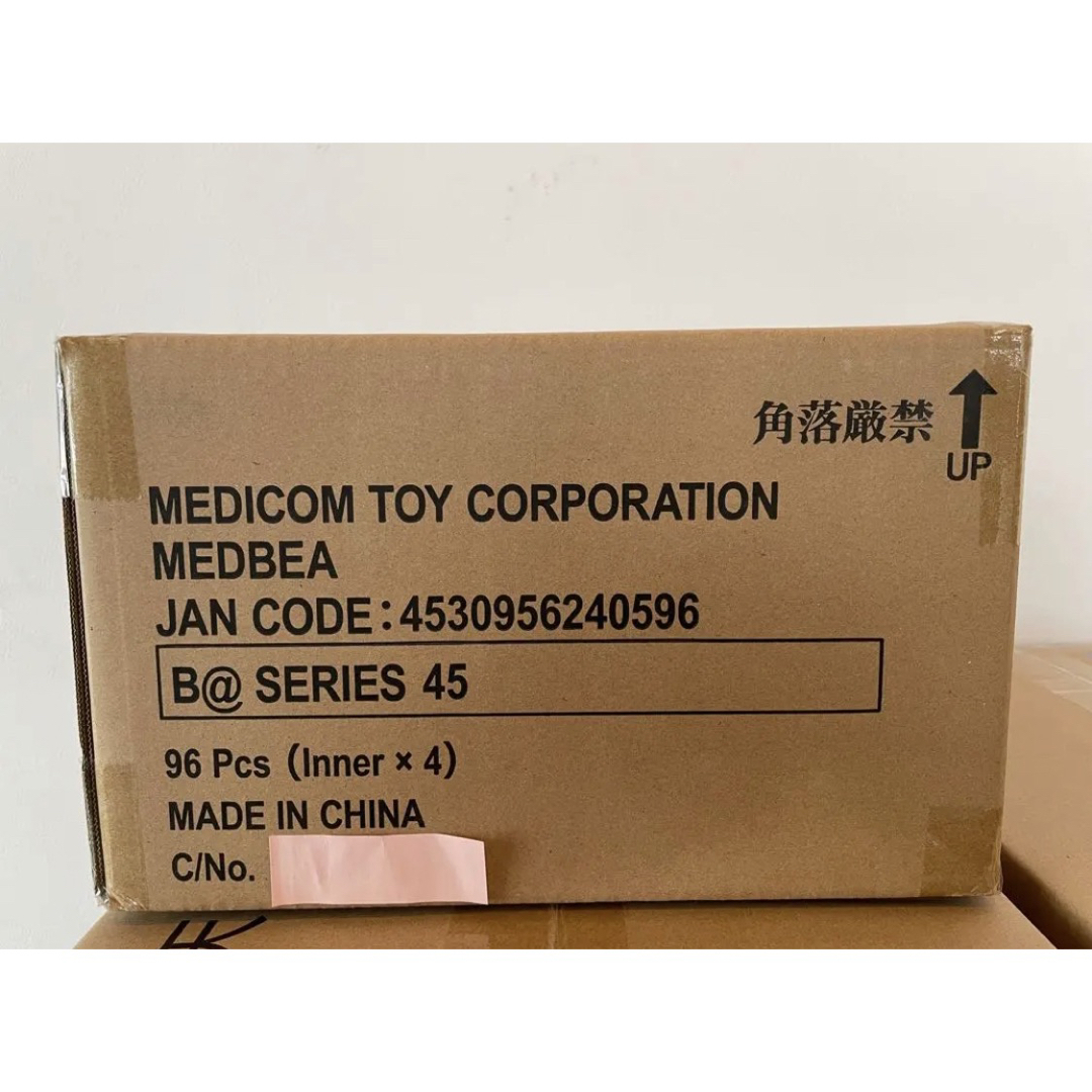 MEDICOM TOY(メディコムトイ)の未開封品 BE@RBRICK SERIES 45 1カートン 新品 エンタメ/ホビーのフィギュア(その他)の商品写真