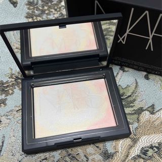 ナーズ(NARS)のNARS ライトリフレクティング プリズマティックパウダー 01783(フェイスパウダー)