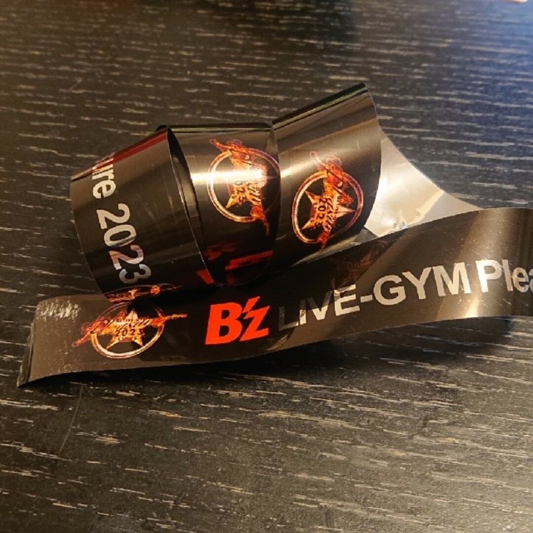 B'z(ビーズ)のB'z LIVE-GYM Pleasure 2023 STAR'S 銀テープ等 エンタメ/ホビーのタレントグッズ(ミュージシャン)の商品写真