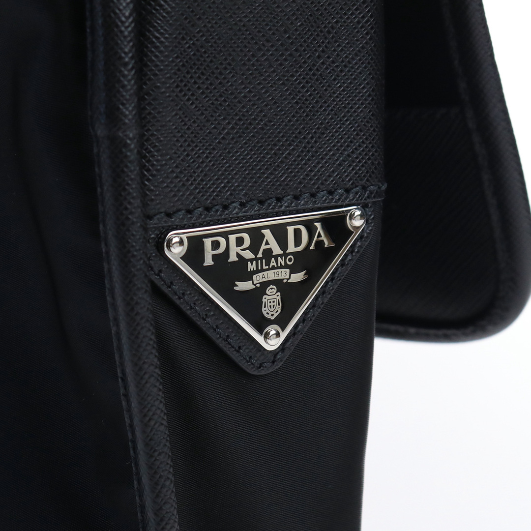 PRADA PRADA プラダ メッセンジャーバッグ 2VD951 2E9S F0002 斜め掛け ショルダーバッグ ナイロン【中古】  メンズの通販 by 真子質店ラクマ店｜プラダならラクマ