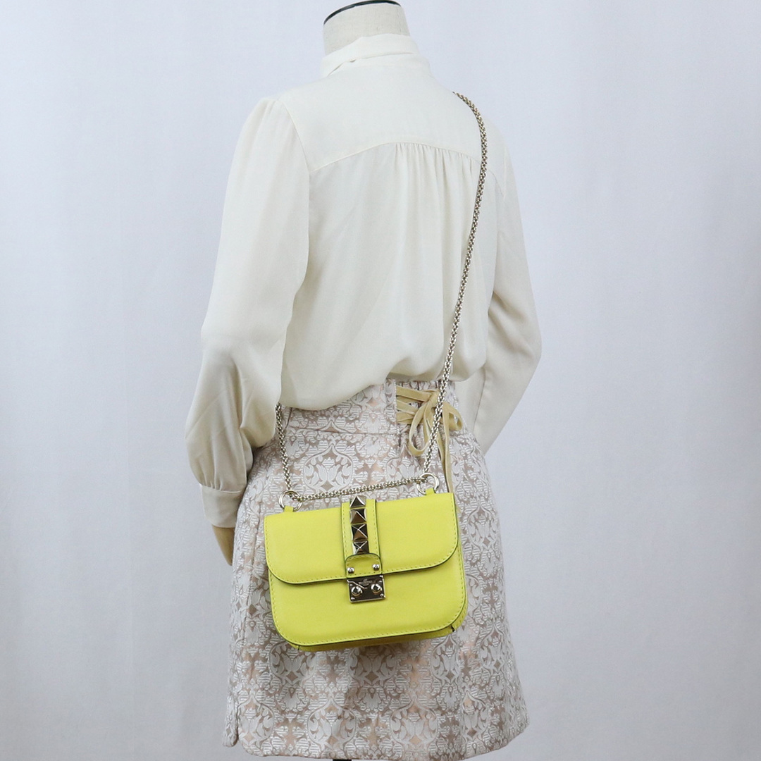 VALENTINO ヴァレンティノ ロックスタッズチェーンショルダー 斜め掛け ショルダーバッグ レザー【中古】 レディース VALENTINO ヴァレンティノ チェーンショルダーバッグ ロックスタッズ 斜め掛け ショルダーバッグ レザー レディース