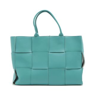 ボッテガヴェネタ(Bottega Veneta)のボッテガヴェネタ ザ アルコ ラージ レザー  ライトブルー レディース(トートバッグ)