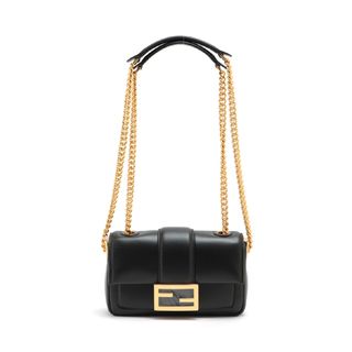 フェンディ(FENDI)のフェンディ  レザー  ブラック レディース ショルダーバッグ(ショルダーバッグ)