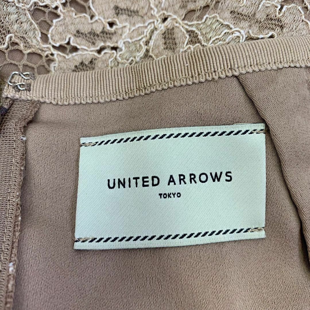 UNITED ARROWS(ユナイテッドアローズ)のUNITED ARROWS 総レースタイト膝丈スカート　size S レディースのスカート(ひざ丈スカート)の商品写真