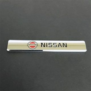 ニッサン(日産)のNISSAN　日産　３Dエンブレム(車外アクセサリ)