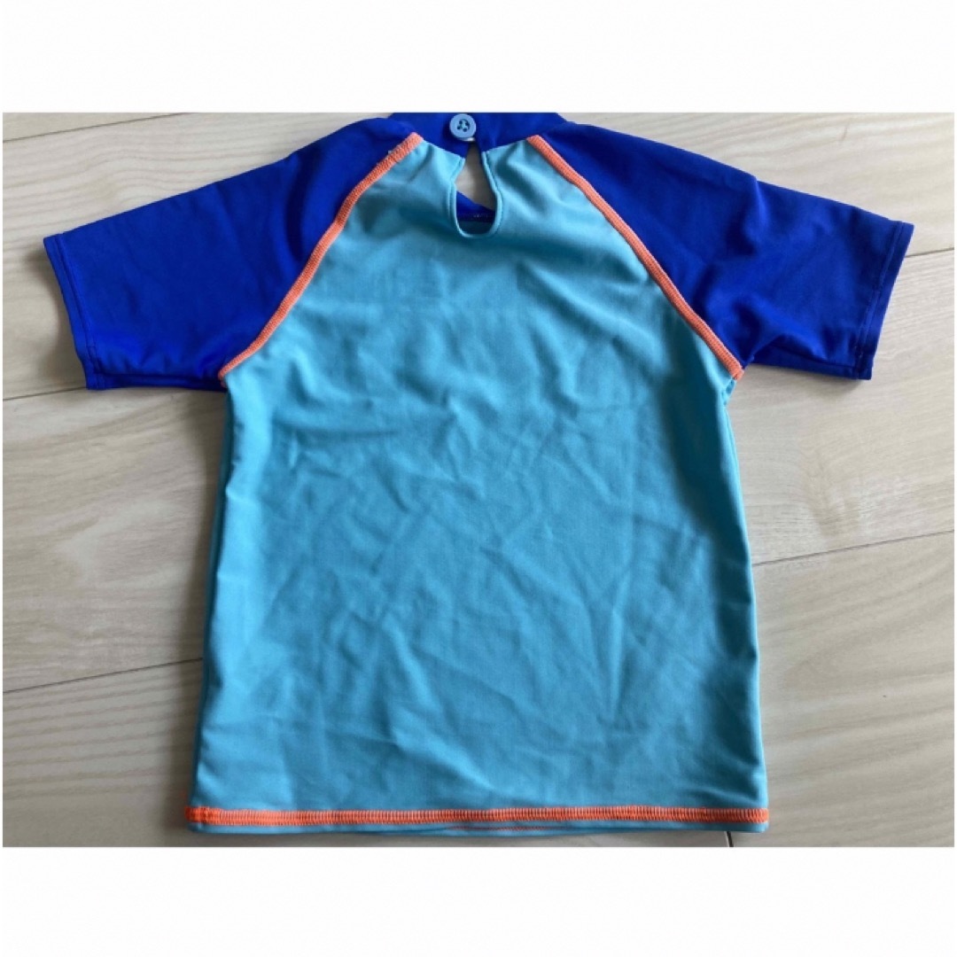 NIKE(ナイキ)のNIKE ラッシュガード  キッズ キッズ/ベビー/マタニティのキッズ服男の子用(90cm~)(水着)の商品写真