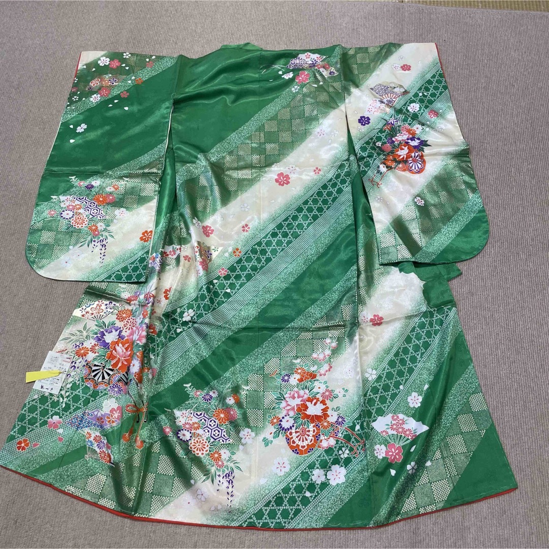 新品 お仕立て上がり 七五三 七歳お祝い着 四ツ身 古典柄 着物 和装 呉服キッズ/ベビー/マタニティ