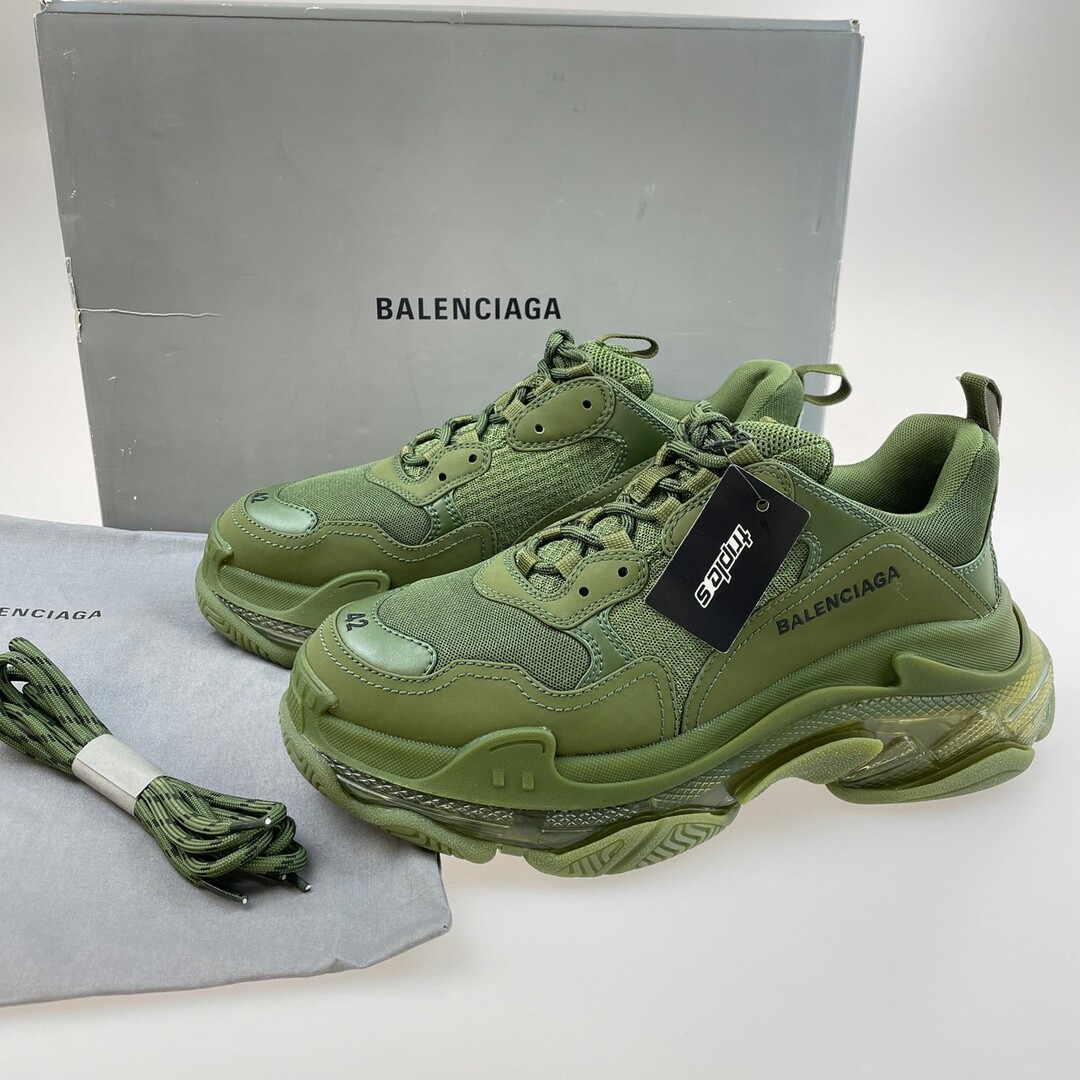 Balenciaga(バレンシアガ)の新品 BALENCIAGA バレンシアガ トリプルS クリアソール　 スニーカー メンズの靴/シューズ(スニーカー)の商品写真