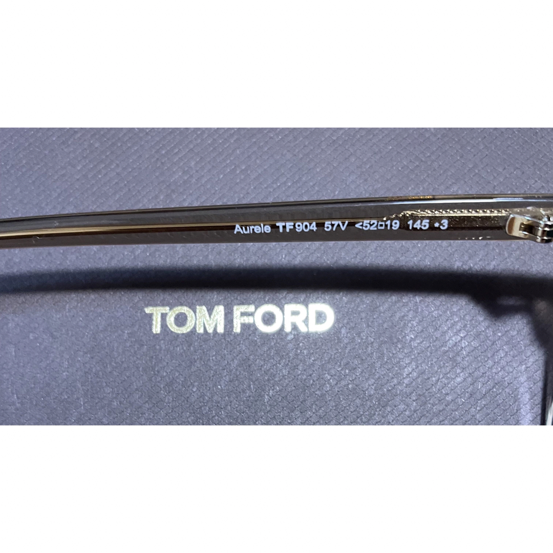 TOM FORD - 【新品未使用】トムフォードサングラス TF904の通販 by