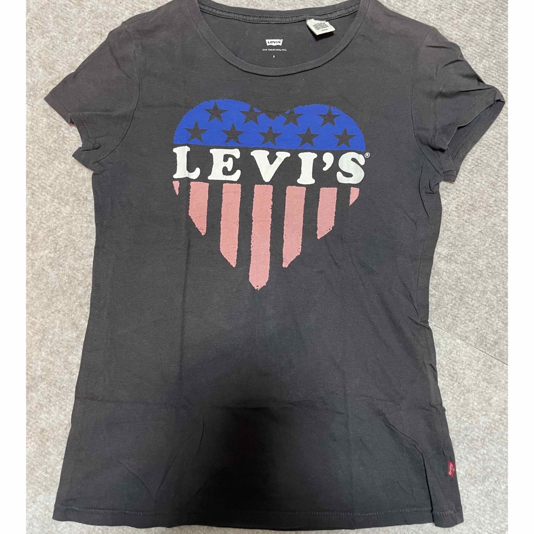 Levi's(リーバイス)のLevi'sレディースTシャツ レディースのトップス(Tシャツ(半袖/袖なし))の商品写真