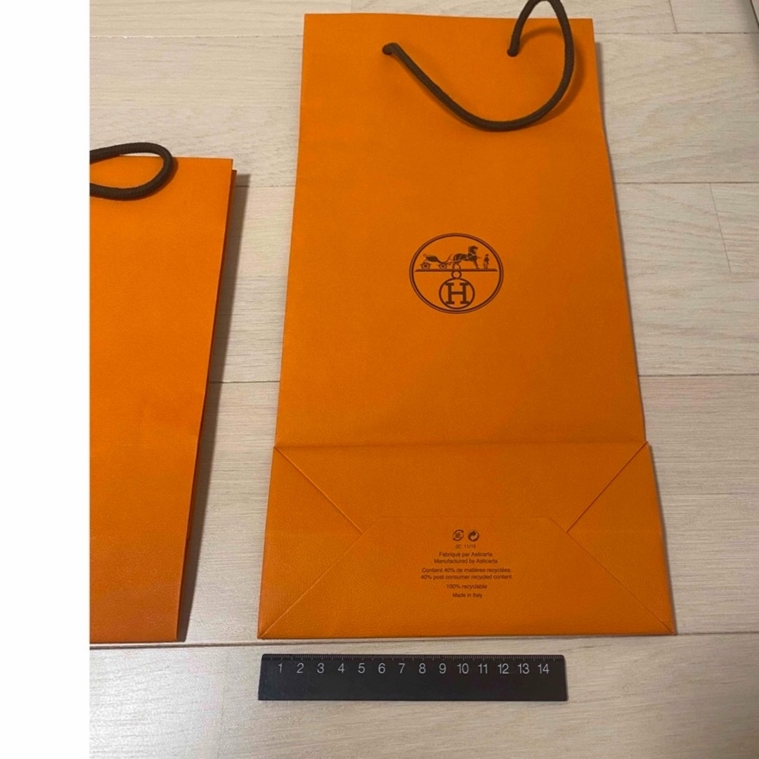 Hermes(エルメス)のHERMES ショッパー　紙袋3枚組　 レディースのバッグ(ショップ袋)の商品写真