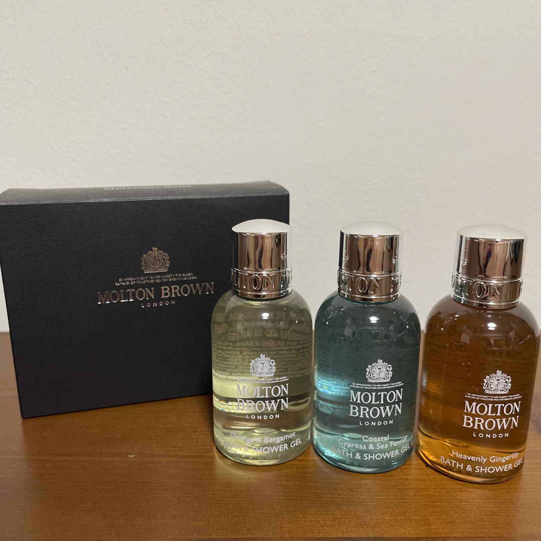 MOLTON BROWN(モルトンブラウン)のMOLTON BROWN モルトンブラウン バス&シャワージェル コスメ/美容のボディケア(バスグッズ)の商品写真