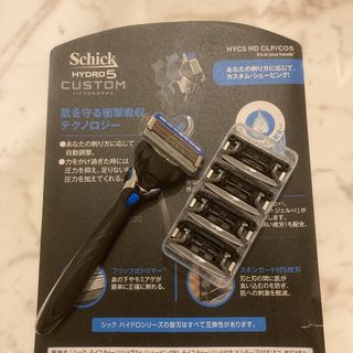 シック(Schick)のシックハイドロ5 本体＋替刃4個　Schick HYDRO5 CUSTOM(カミソリ)