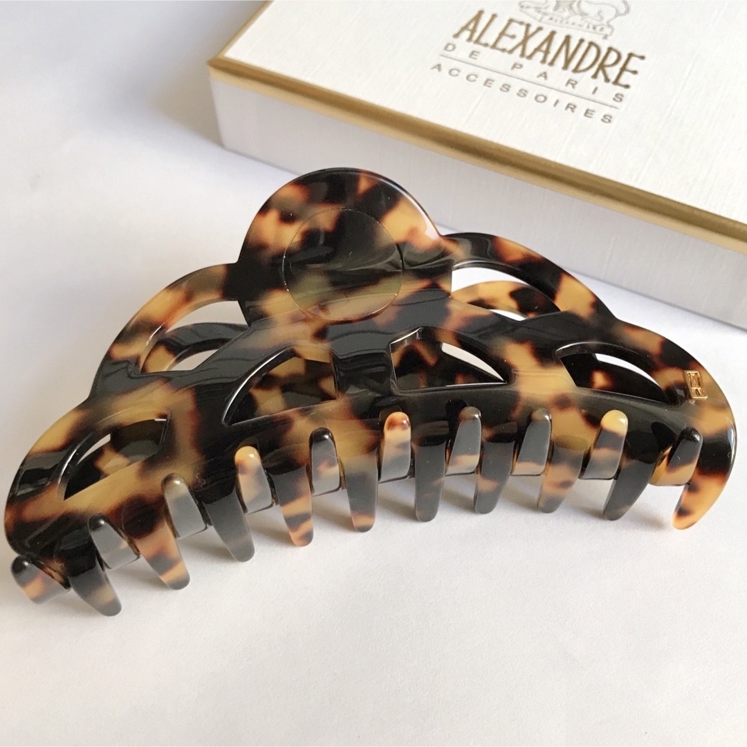 Alexandre de Paris(アレクサンドルドゥパリ)の新品　L べっ甲 ALEXANDRE DE PARIS ヘアクリップ レディースのヘアアクセサリー(バレッタ/ヘアクリップ)の商品写真