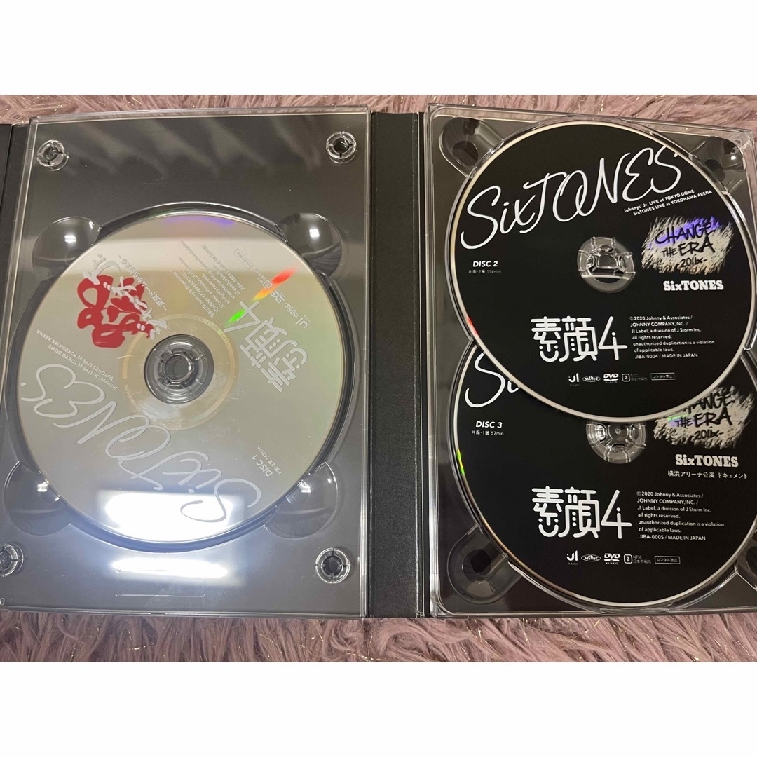 SixTONES(ストーンズ)の素顔4 SixTONES盤 エンタメ/ホビーのDVD/ブルーレイ(アイドル)の商品写真