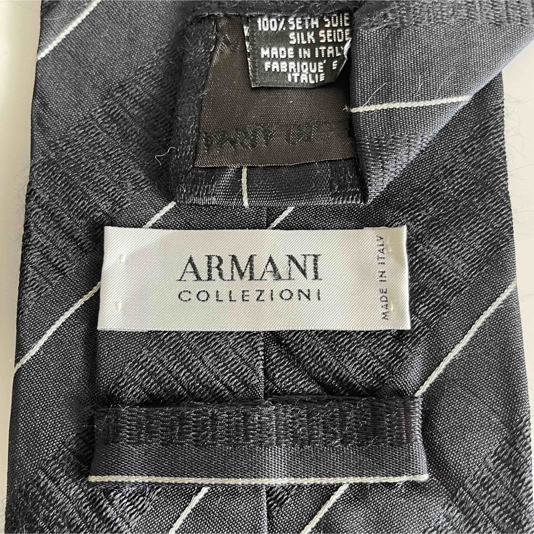 ARMANI COLLEZIONI(アルマーニ コレツィオーニ)のアルマーニコレツォーニ　ネクタイ  メンズのファッション小物(ネクタイ)の商品写真
