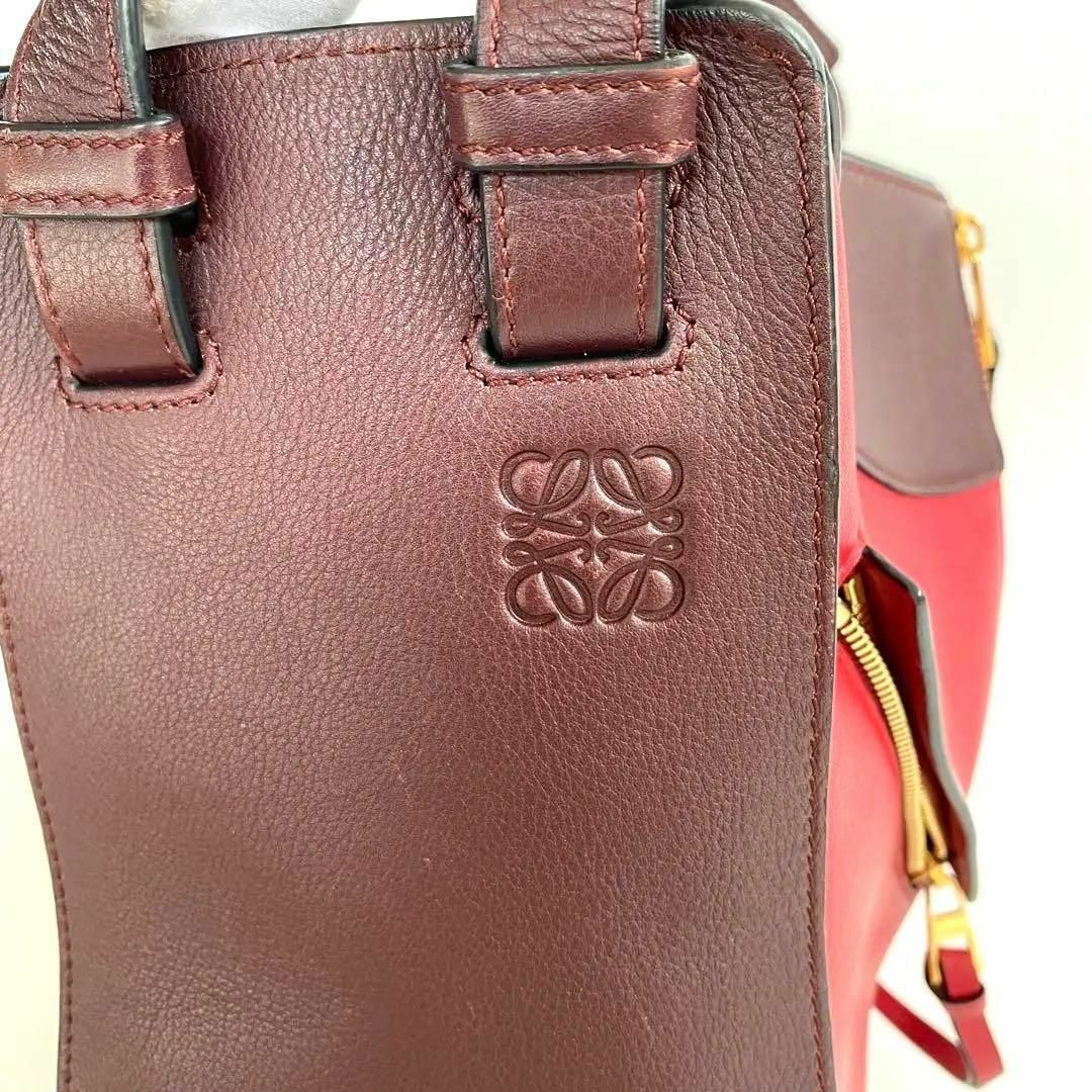 LOEWE(ロエベ)のロエベ ショルダーバック ロエベ ハンモック 2way レザー レディース レディースのバッグ(ショルダーバッグ)の商品写真