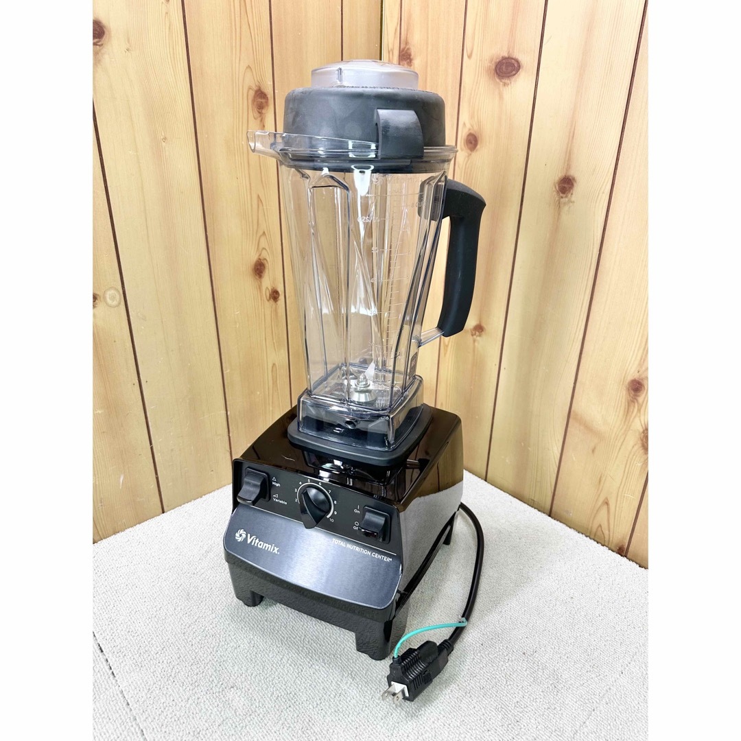 買収 Vitamix バイタミックス VM0111 ミキサー ブレンダー 調理機器