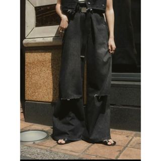 ステュディオス(STUDIOUS)のKnuth Marf ripped buggy denim pants(デニム/ジーンズ)