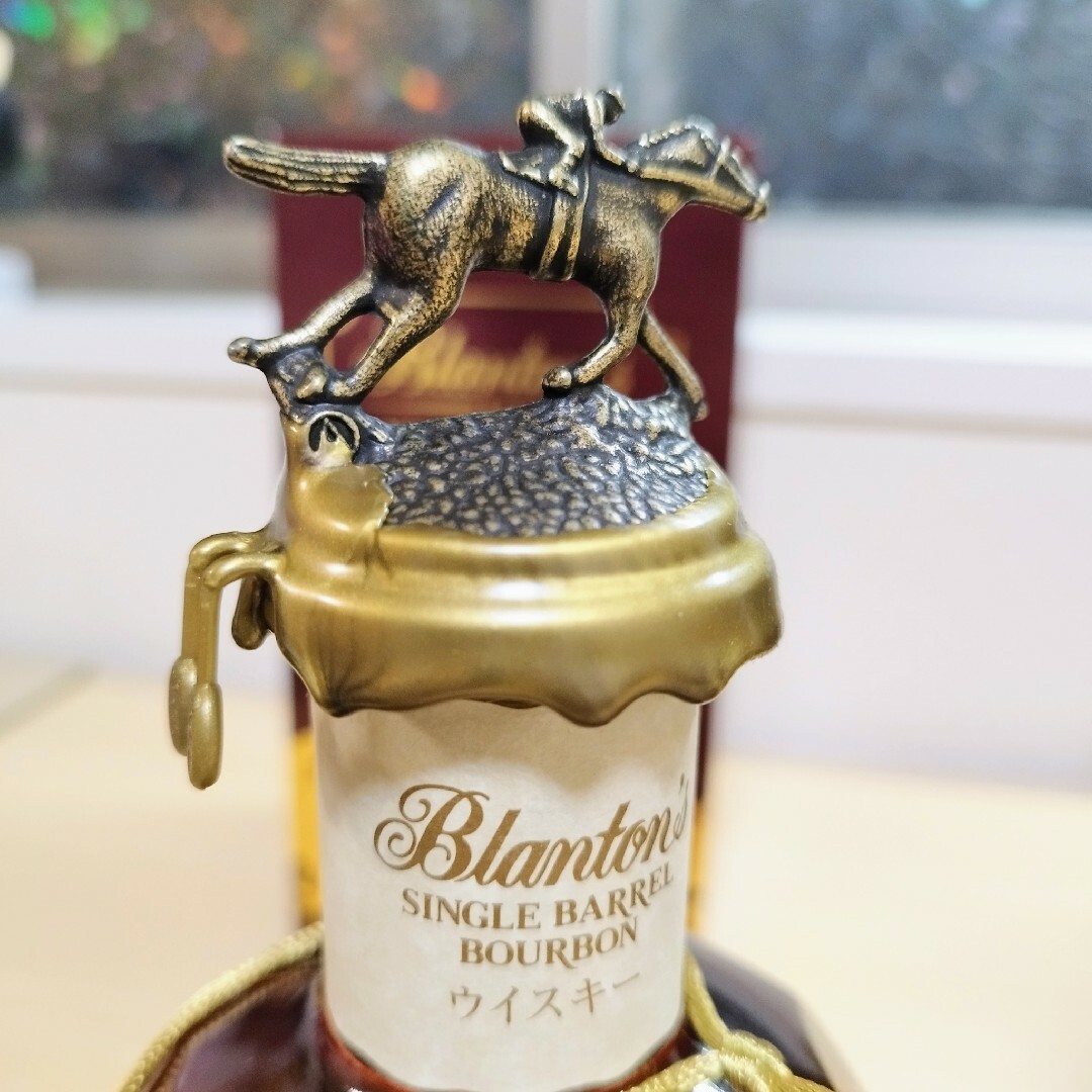 新品未開封箱付】 ウイスキーバーボン ブラントン赤箱 新品未開封箱付】 ウイスキーバーボン ブラントン赤箱